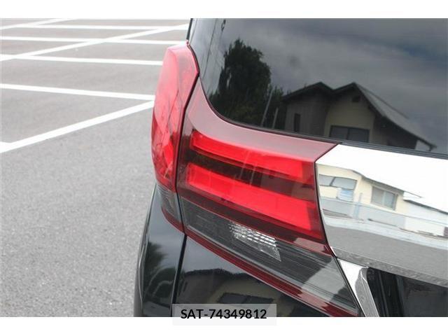 Toyota ALPHARD HYBRID 2015-02 7057347-27
