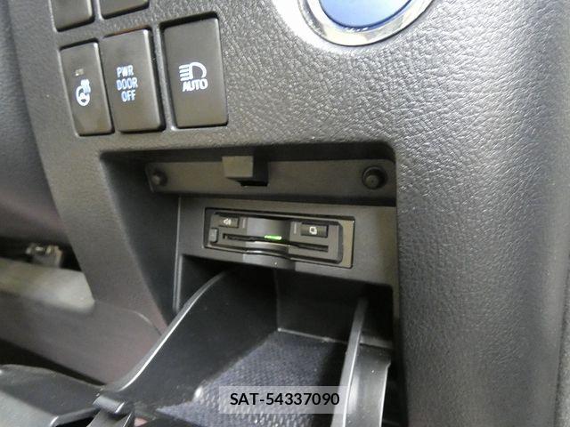 Toyota ALPHARD HYBRID 2017-07 7057344-21