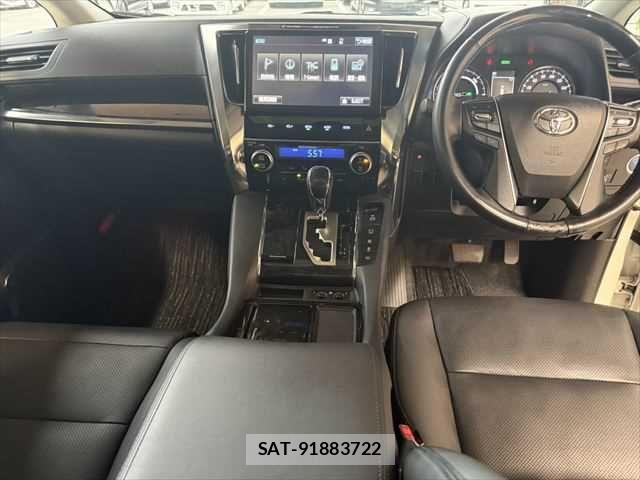 Toyota ALPHARD HYBRID 2018-06 7057345-2