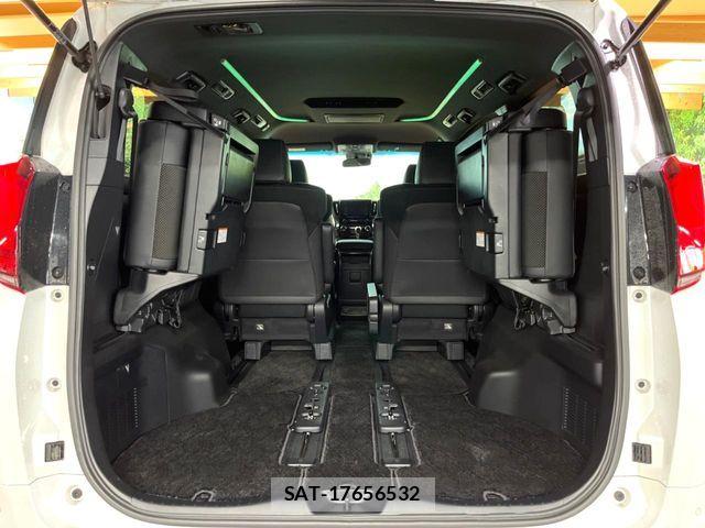 Toyota ALPHARD HYBRID 2020-08 7214432-12