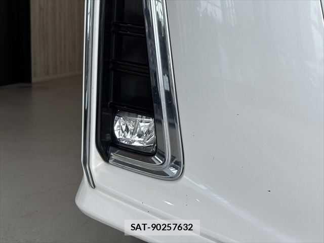 Toyota ALPHARD HYBRID 2019-11 7214426-25