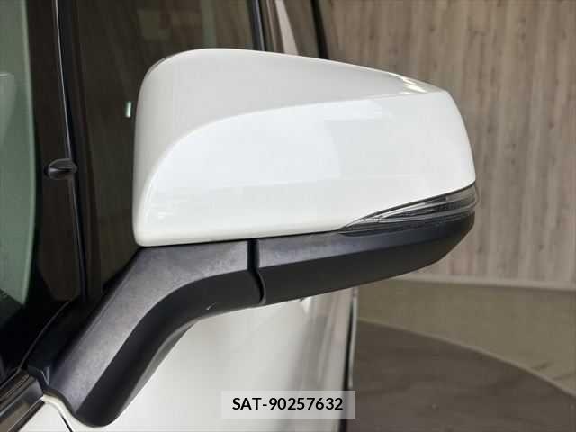 Toyota ALPHARD HYBRID 2019-11 7214426-26