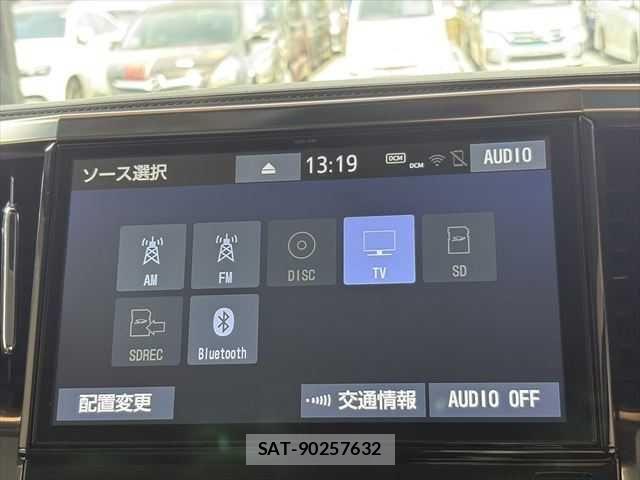 Toyota ALPHARD HYBRID 2019-11 7214426-4