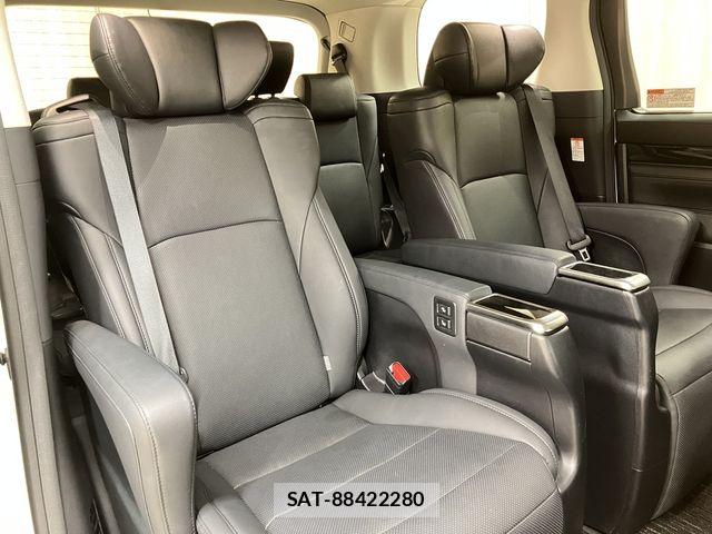 Toyota ALPHARD HYBRID 2021-08 7214435-23