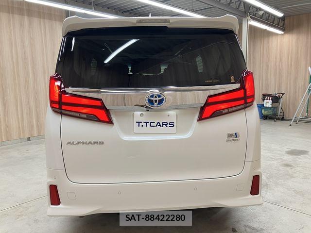 Toyota ALPHARD HYBRID 2021-08 7214435-26