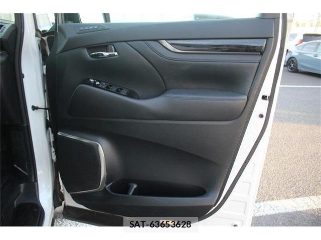 Toyota ALPHARD HYBRID 2021-12 7214438-28