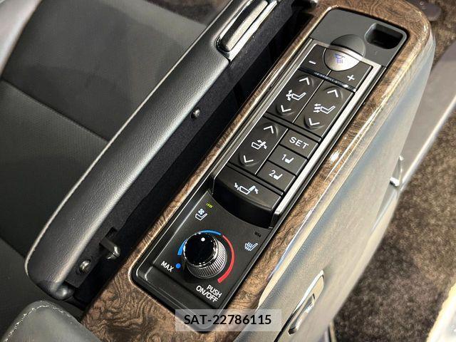 Toyota ALPHARD HYBRID 2021-11 7214436-7