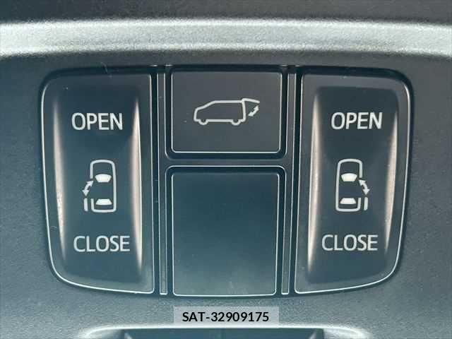 Toyota ALPHARD HYBRID 2017-06 7214416-7