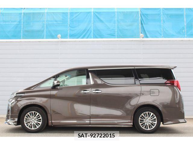 Toyota ALPHARD HYBRID 2022-03 7214442-9