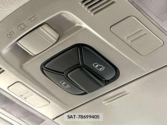 Toyota ALPHARD HYBRID 2014-09 7214405-9