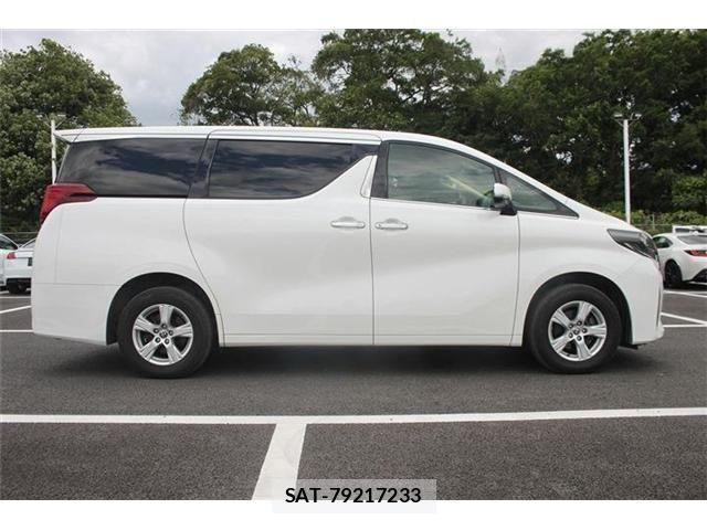 Toyota ALPHARD HYBRID 2022-05 7214443-18