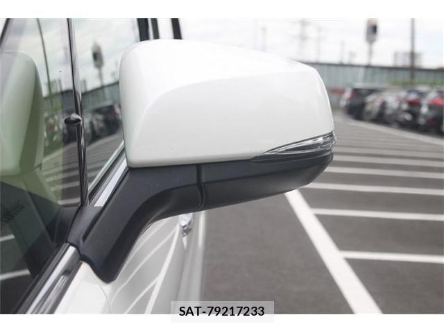 Toyota ALPHARD HYBRID 2022-05 7214443-20