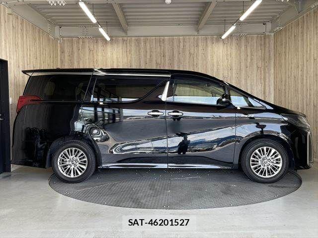 Toyota ALPHARD HYBRID 2018-03 7214417-18