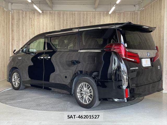 Toyota ALPHARD HYBRID 2018-03 7214417-21