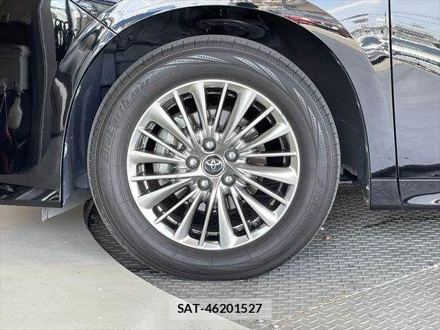 Toyota ALPHARD HYBRID 2018-03 7214417-29