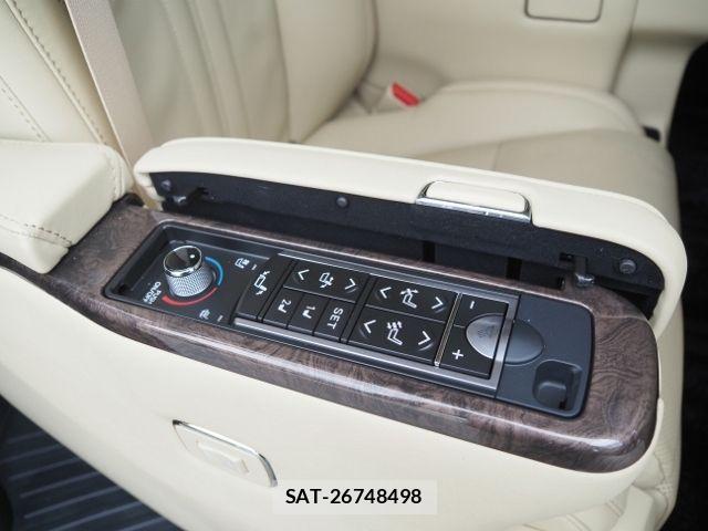 Toyota ALPHARD HYBRID 2022-11 7214441-12