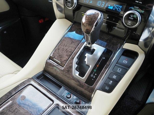 Toyota ALPHARD HYBRID 2022-11 7214441-28