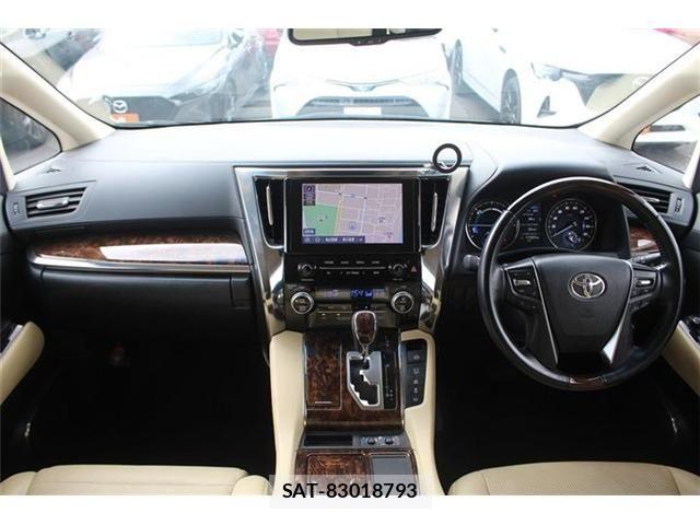 Toyota ALPHARD HYBRID 2020-04 7214430-19