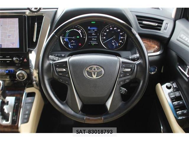 Toyota ALPHARD HYBRID 2020-04 7214430-20