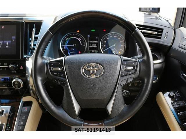 Toyota ALPHARD HYBRID 2019-03 7214419-18