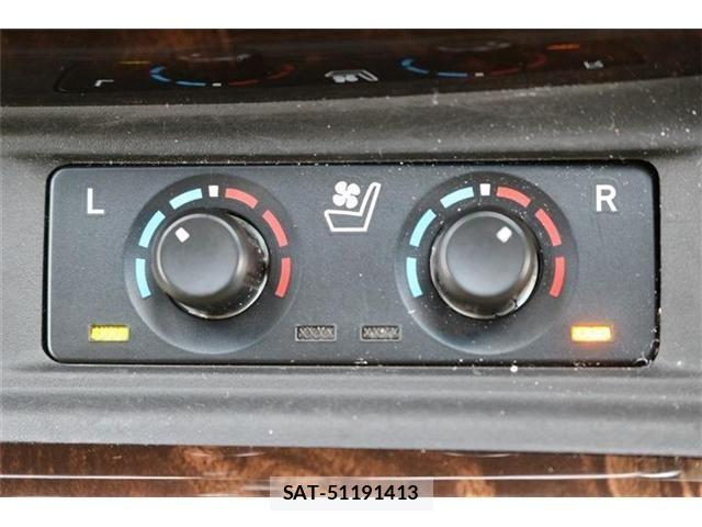 Toyota ALPHARD HYBRID 2019-03 7214419-6