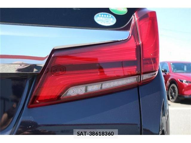 Toyota ALPHARD HYBRID 2020-05 7214433-12