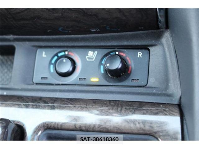 Toyota ALPHARD HYBRID 2020-05 7214433-22