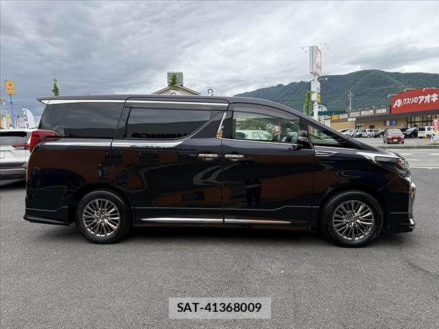 Toyota ALPHARD HYBRID 2023-01 7214445-11