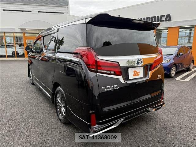 Toyota ALPHARD HYBRID 2023-01 7214445-13