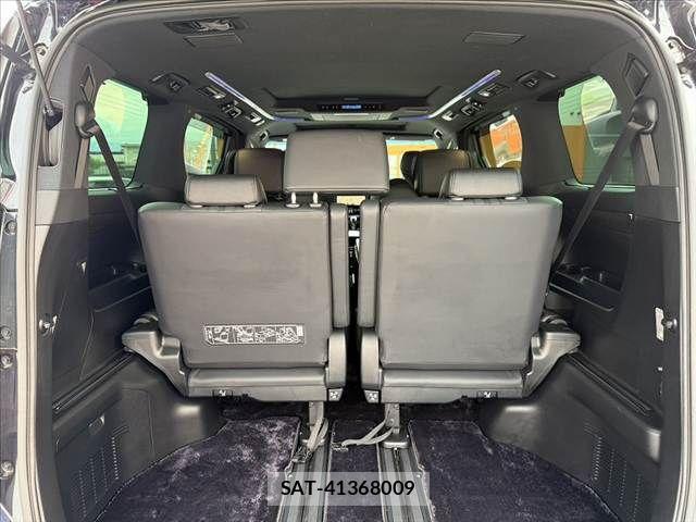 Toyota ALPHARD HYBRID 2023-01 7214445-18