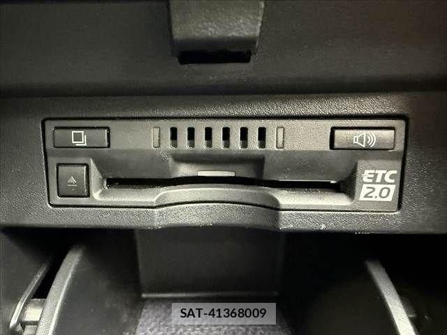 Toyota ALPHARD HYBRID 2023-01 7214445-6