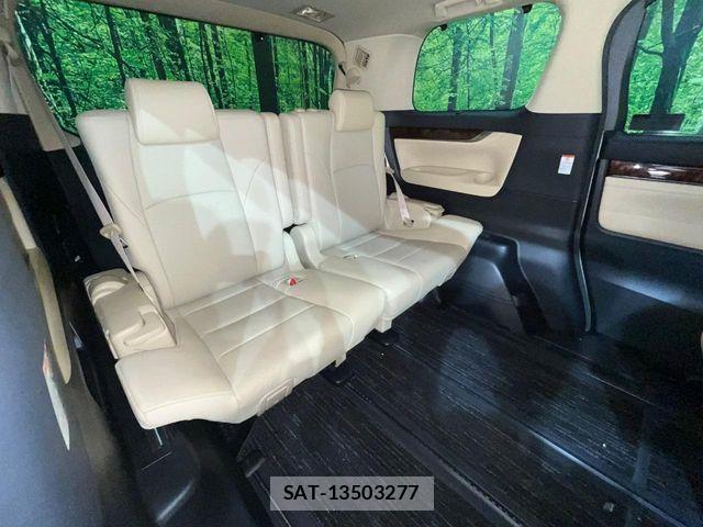 Toyota ALPHARD HYBRID 2019-07 7249507-10