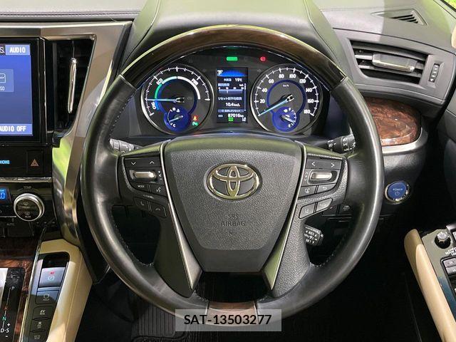 Toyota ALPHARD HYBRID 2019-07 7249507-12