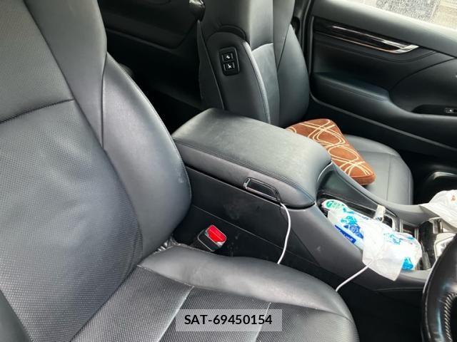 Toyota ALPHARD HYBRID 2019-11 7249505-11