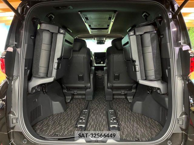 Toyota ALPHARD HYBRID 2024-08 7249750-12
