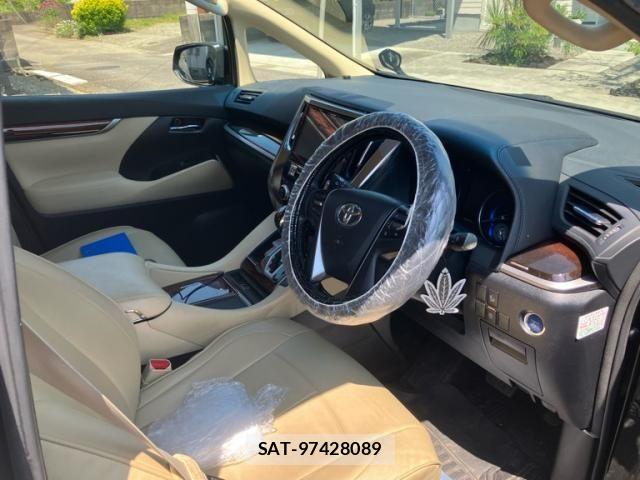 Toyota ALPHARD HYBRID 2016-05 7249757-9