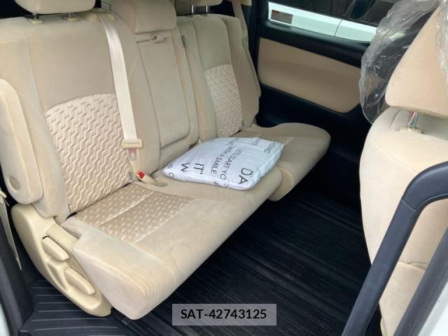 Toyota ALPHARD HYBRID 2017-06 7271460-9