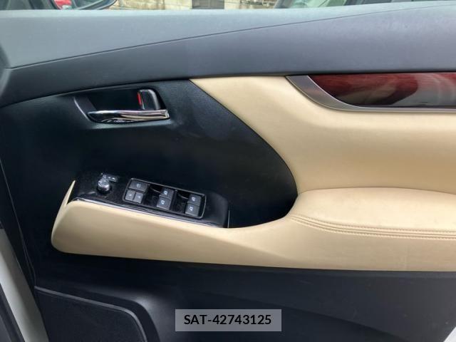 Toyota ALPHARD HYBRID 2017-06 7271460-15