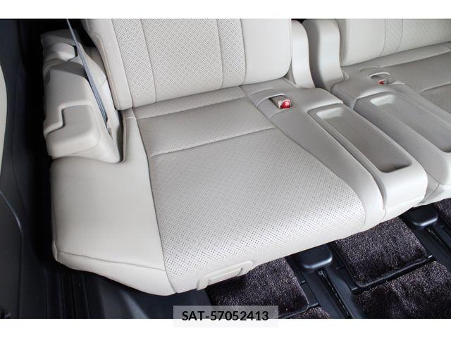 Toyota ALPHARD HYBRID 2025-05 7325474-18