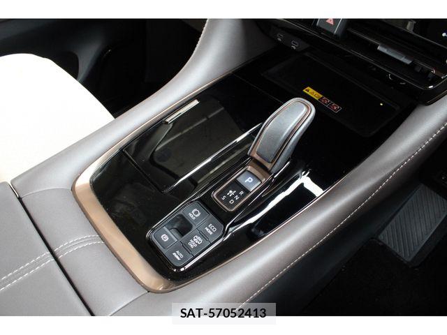 Toyota ALPHARD HYBRID 2025-05 7325474-21
