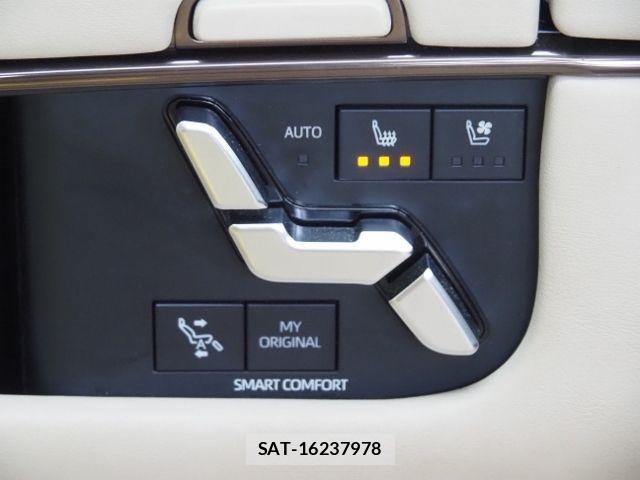 Toyota ALPHARD HYBRID 2023-11 7325475-15