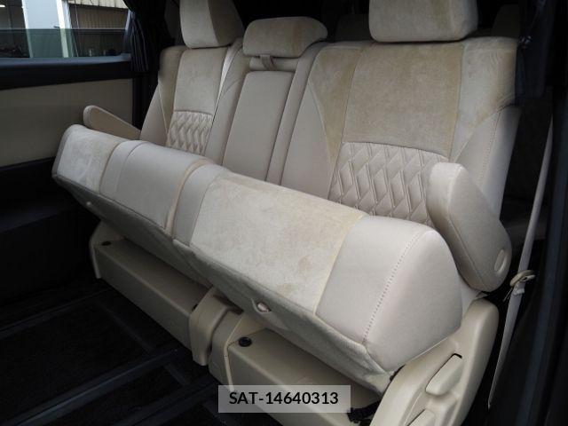 Toyota ALPHARD HYBRID 2021-07 7325503-13