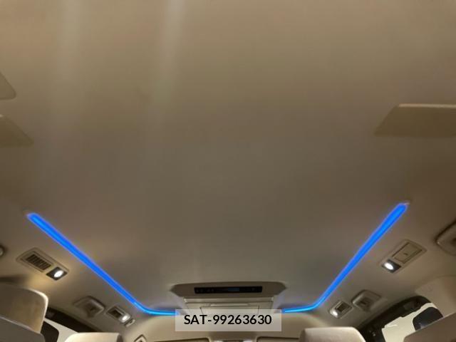Toyota ALPHARD HYBRID 2015-06 7325507-9