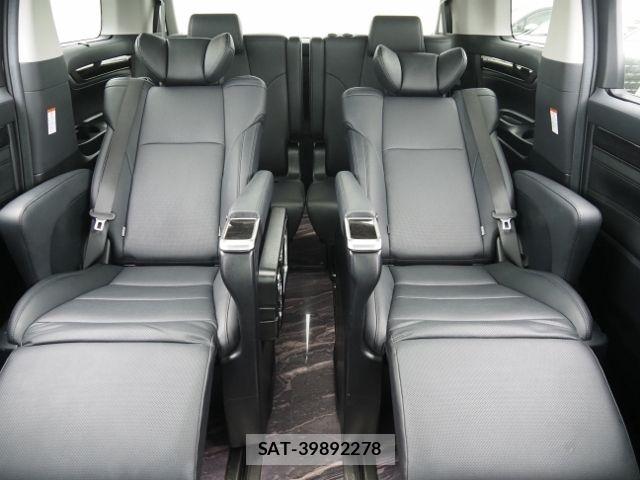 Toyota ALPHARD HYBRID 2021-05 7325481-12
