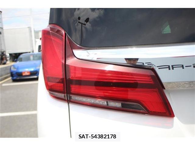 Toyota ALPHARD HYBRID 2020-01 7325488-13