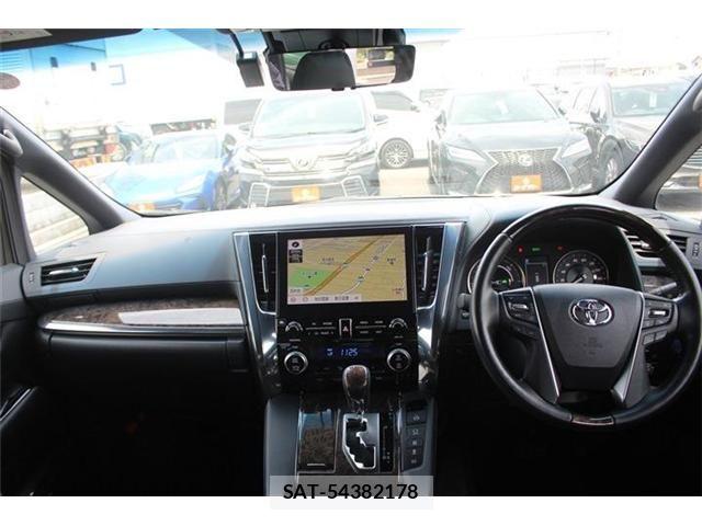 Toyota ALPHARD HYBRID 2020-01 7325488-19