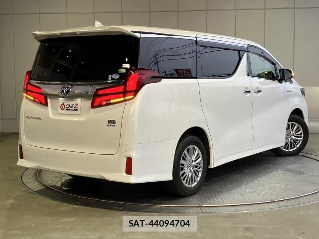Toyota ALPHARD HYBRID 2021-04 7325492-1