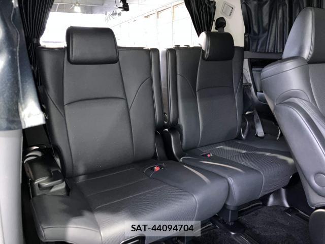 Toyota ALPHARD HYBRID 2021-04 7325492-23