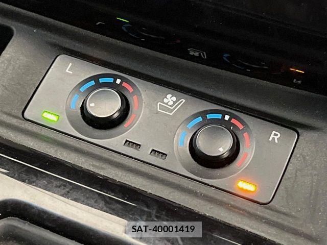 Toyota ALPHARD HYBRID 2018-12 7325493-7