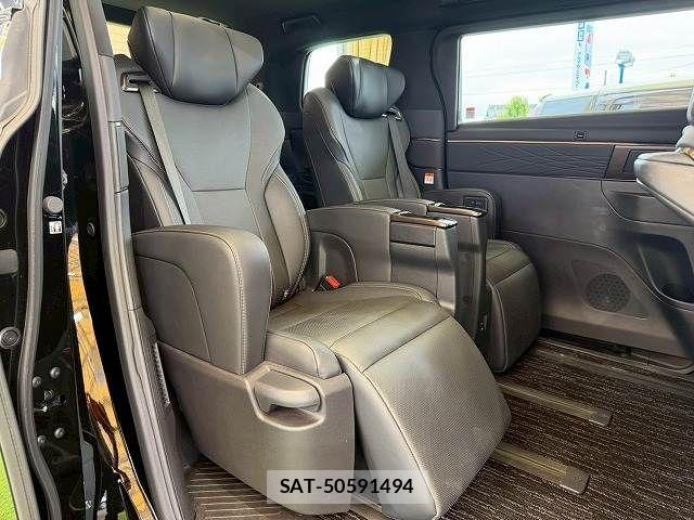 Toyota ALPHARD HYBRID 2023-09 7356709-10